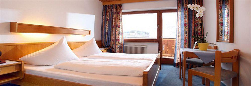 Hotel Taxacher Kirchberg in Tirol Exterior foto