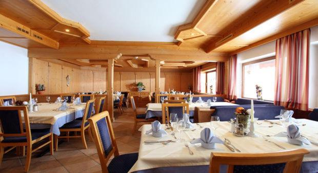 Hotel Taxacher Kirchberg in Tirol Exterior foto